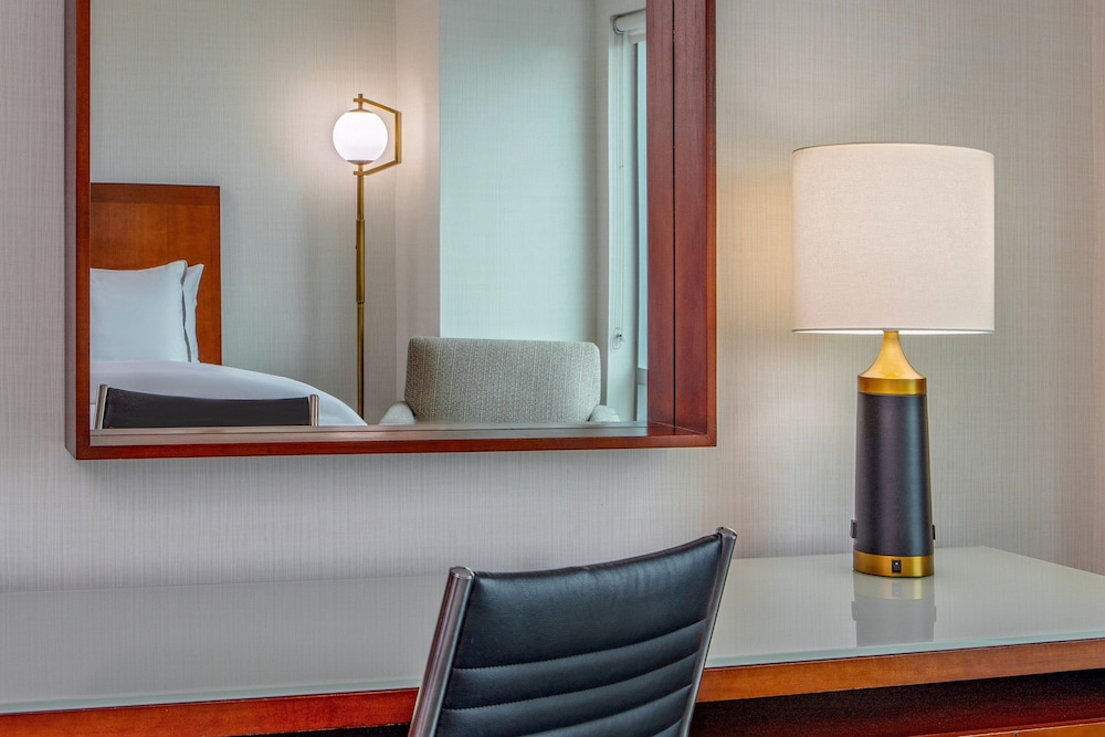 The Westin Boston Seaport District - photo 16