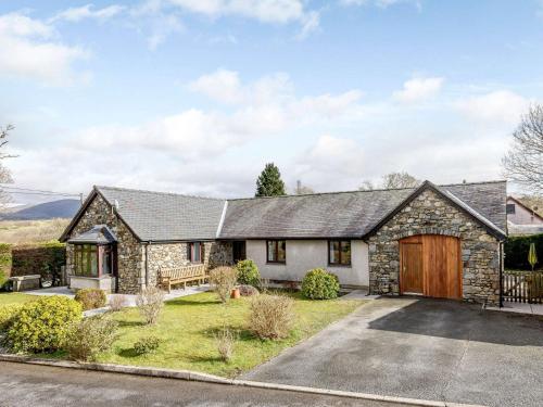 4 Bed in Porthmadog 81060 pet-friendly hotel Ffestiniog