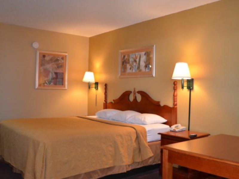 Motel 6 Memphis Graceland - photo 4