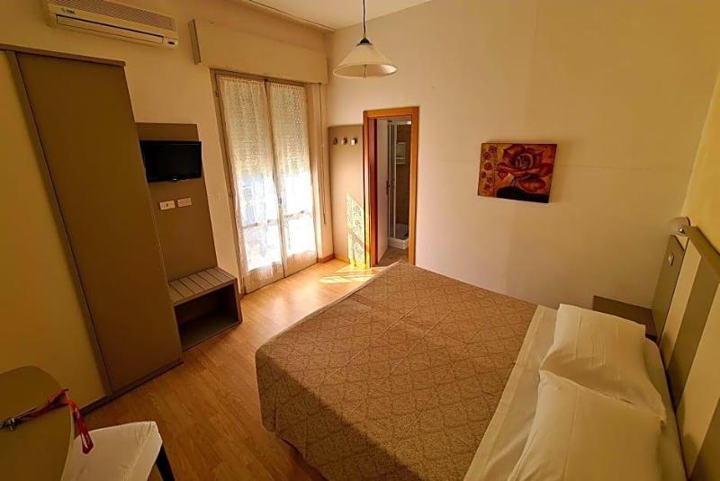 Hotel Camelia - last minute hotel in Rimini