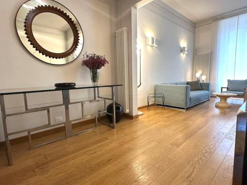 Sea view design apartment in centre — 4-Star Luxury Hotel in Viareggio, Italy