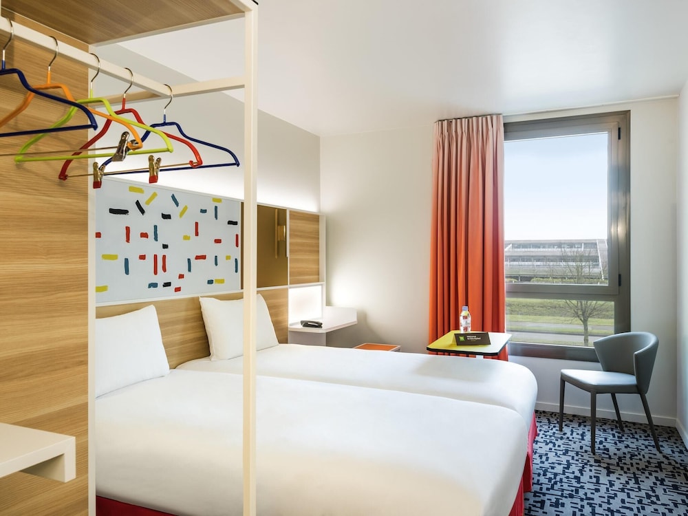 ibis Styles Versailles Guyancourt — Guyancourt — photo 3