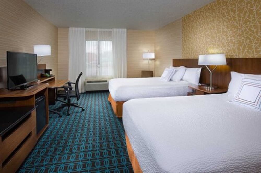 Fairfield Inn & Suites by Marriott Marshall - photo 5