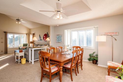 All About The Views by Oak Island Accommodations - photo 50