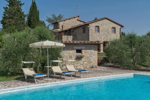 Casa Virginia — 4-Star Luxury Hotel in Gaiole In Chianti, Italy