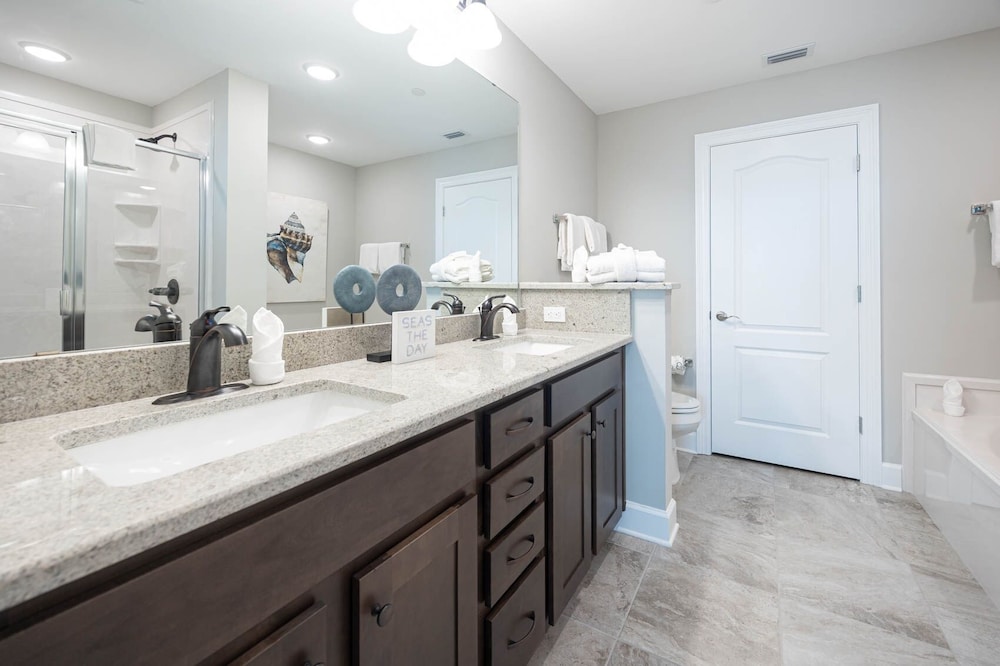 Phoenix Gulf Towers 1505 4 Bedroom Condo - photo 18