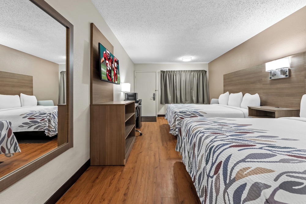 Red Roof Inn Columbus West Hilliard - photo 9