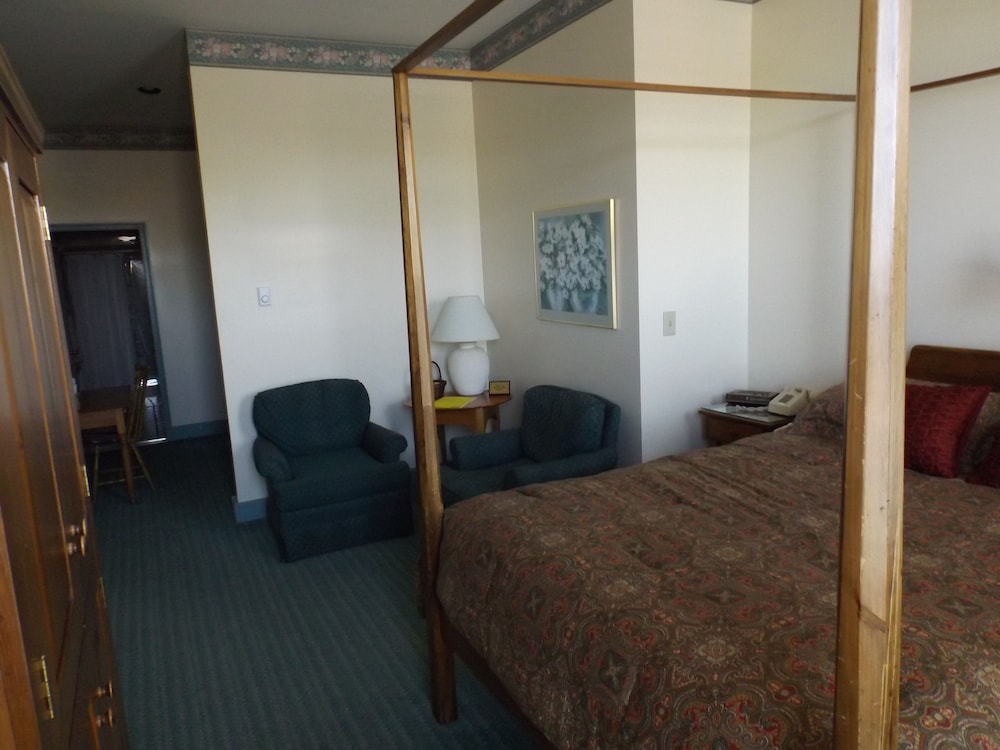 Hermanns European Inn - photo 4