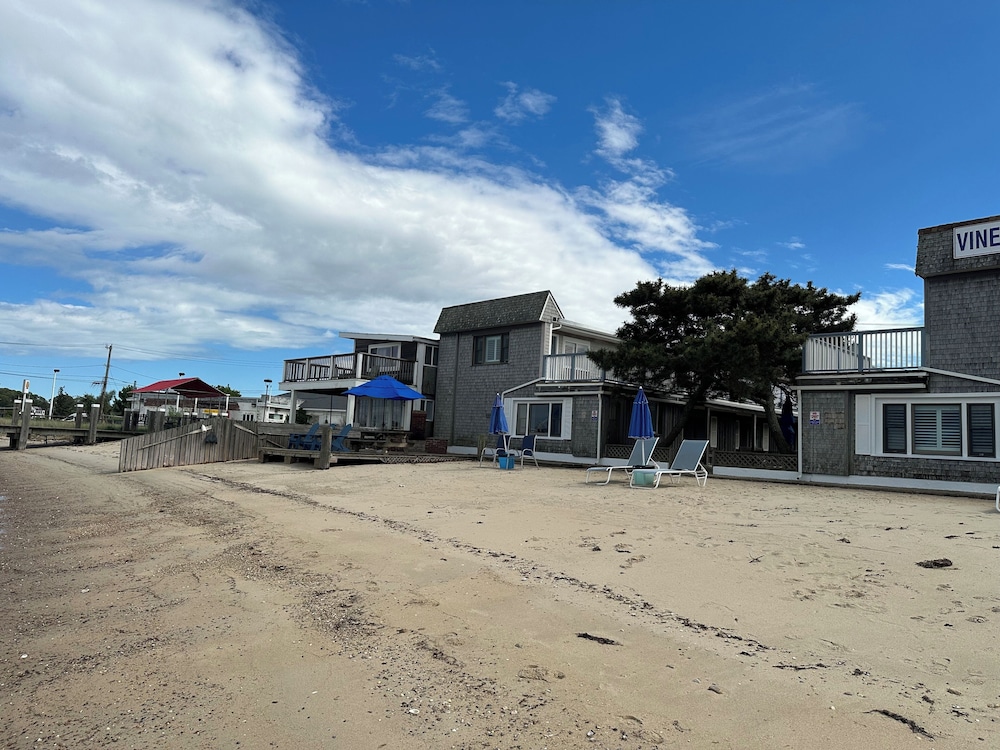 Vineyard Harbor Motel Private Beach - photo 407