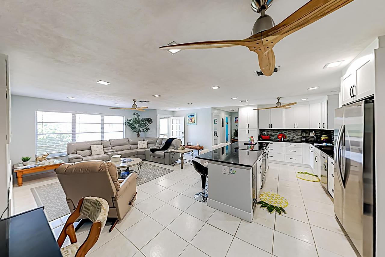 Modern Getaway — Cape Coral — photo 5
