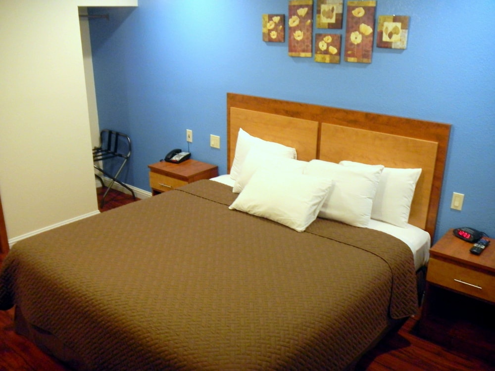 FairBridge Inn & Suites Merced Gateway to Yosemite - photo 8