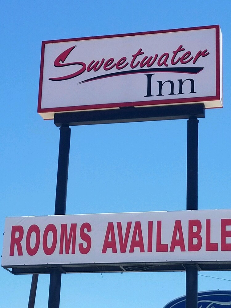 Sweetwater Inn - photo 32