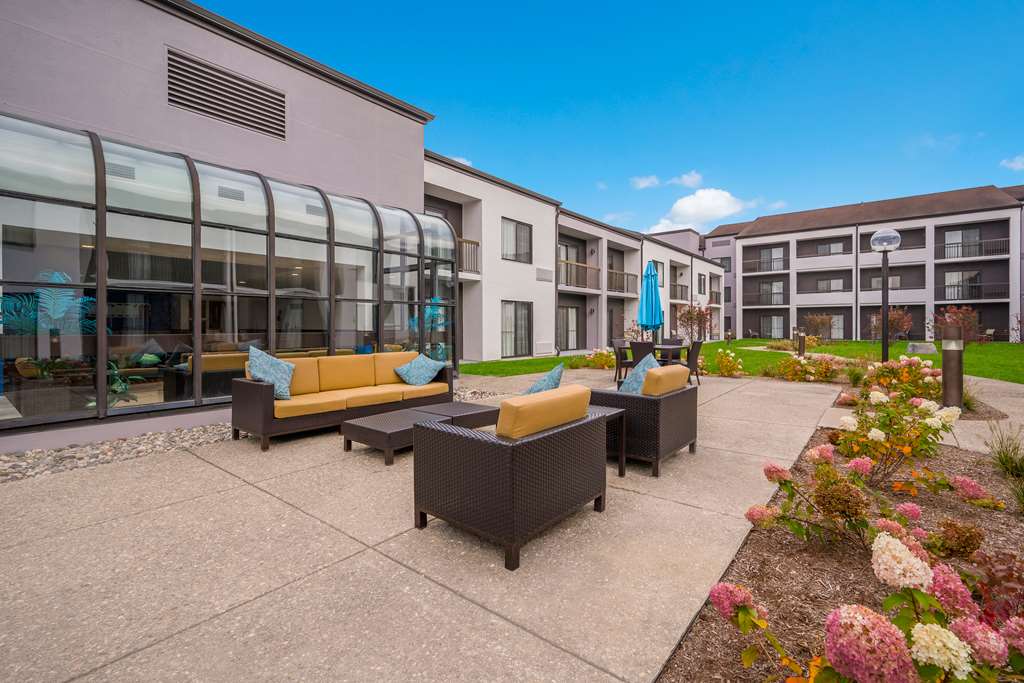 Sonesta Select Detroit Auburn Hills - photo 35