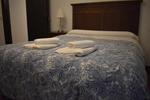 Apartamentos Bodeguetas — 4-Star Luxury Hotel in Constantina, Spain