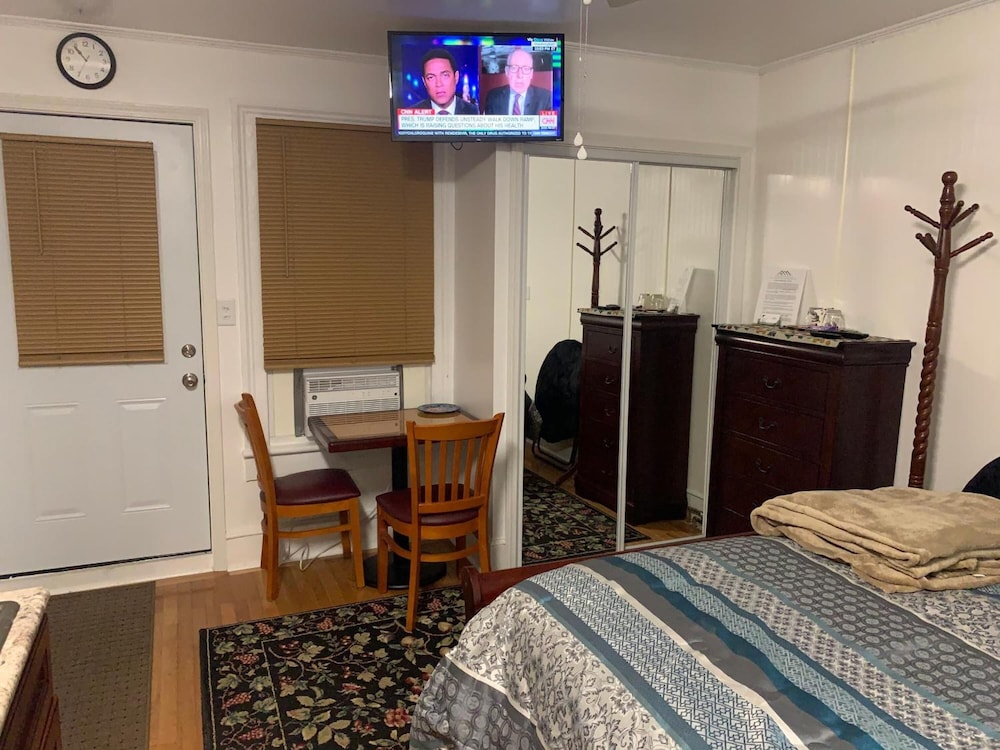 Micosta Leisure Inn - photo 10