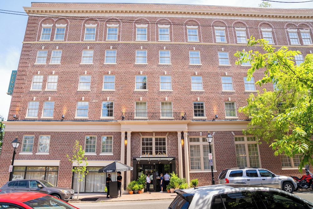 Hotel Heron Alexandria Old Town Curio Collection by Hilton - photo 106