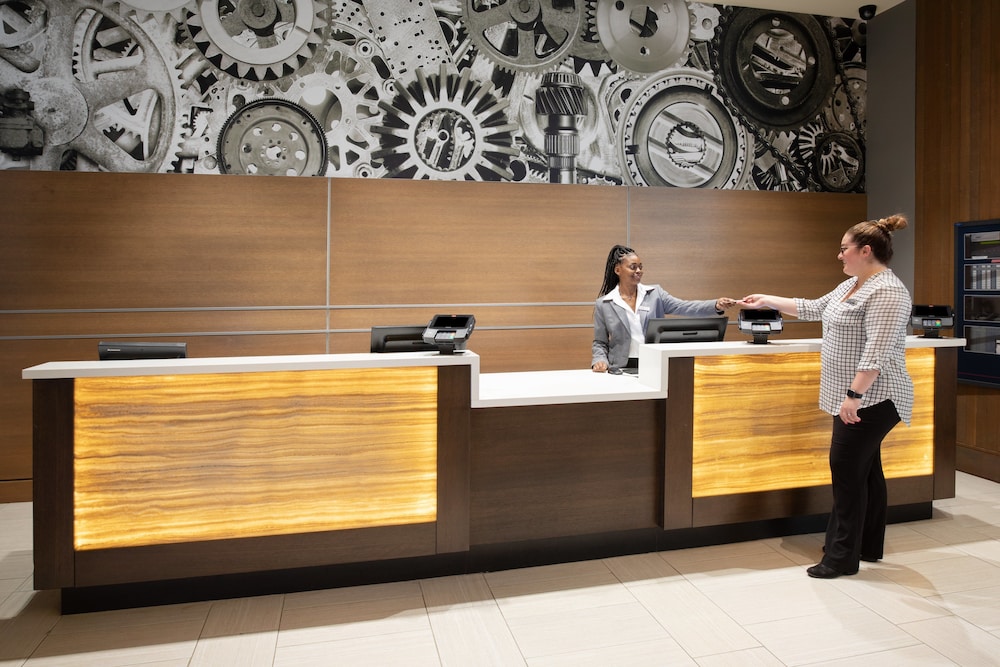 Crowne Plaza Kansas City Downtown by IHG - photo 2