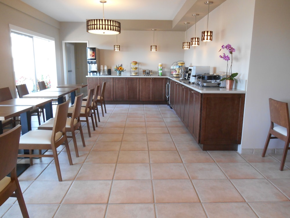 Carmel Bay View Inn - photo 38