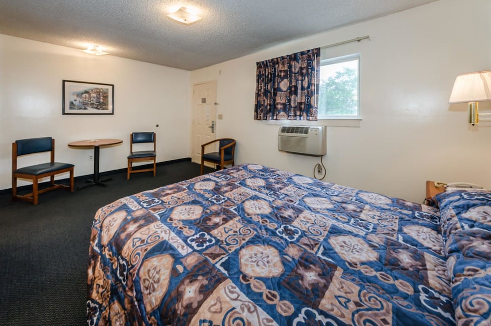 Tampa Bay Extended Stay Hotel - photo 13