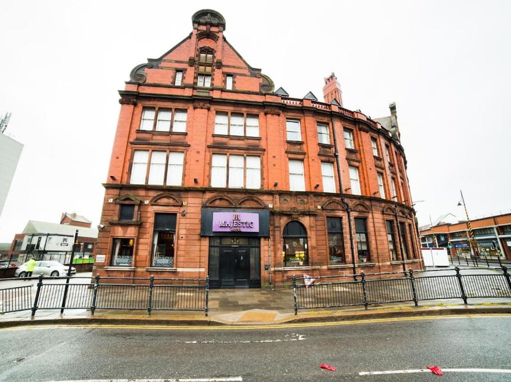 OYO Hotel Majestic — hotel in Barrow In Furness