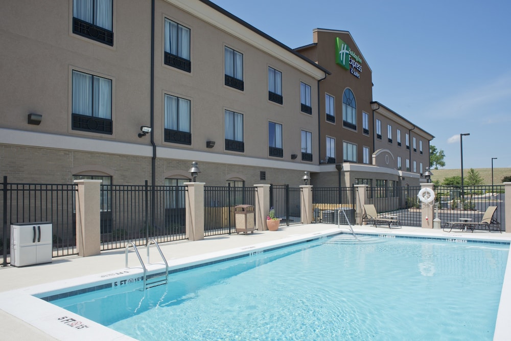 Holiday Inn Express Hotel & Suites Prattville South by IHG - photo 20