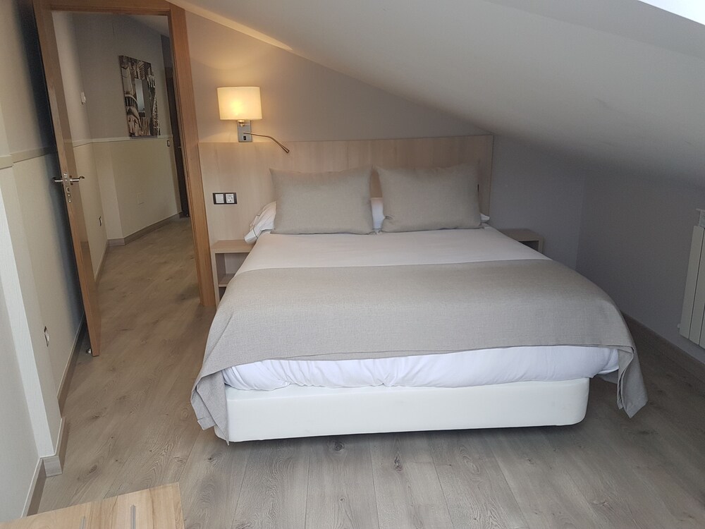 Apartamentos Pico Llerenes — Riano — photo 4