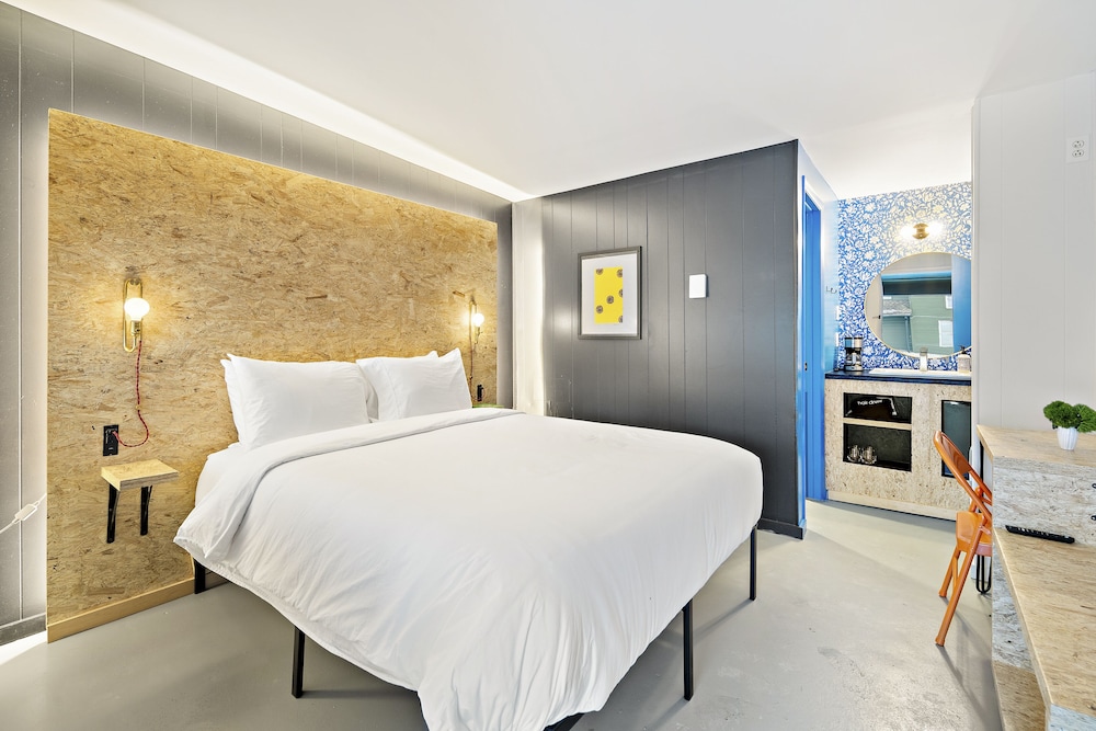 The Brooks Motel — hotel in Hillsdale