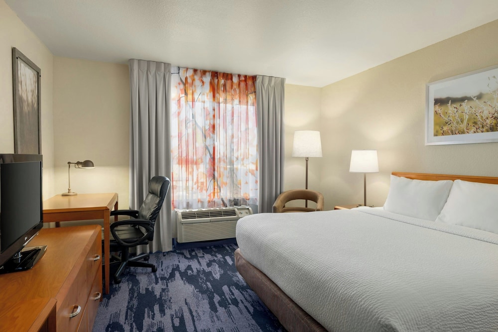 Fairfield Inn & Suites by Marriott Springdale - photo 13