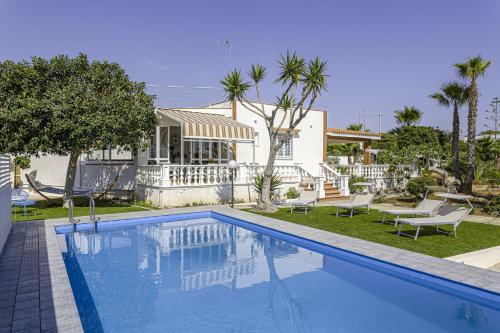 Villa Gina — 4-Star Luxury Hotel in Alliste, Italy