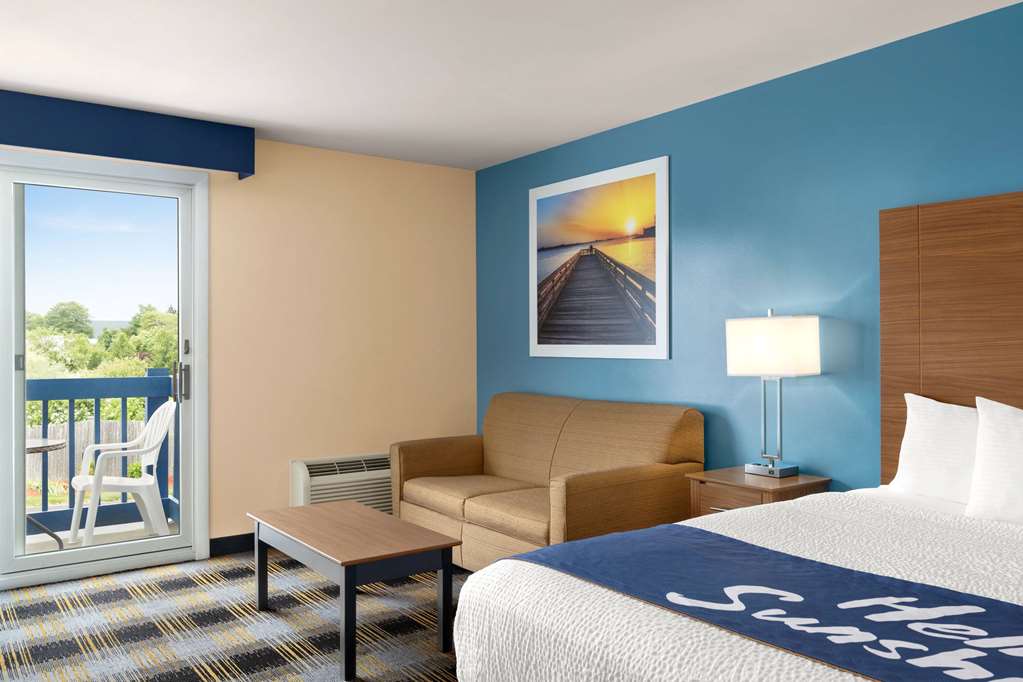 Days Inn By Wyndham Middletown Newport Area - photo 27