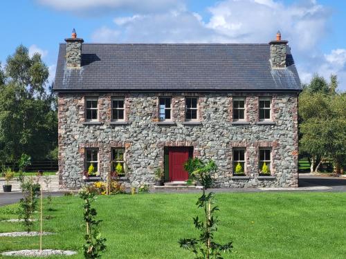 Reeks Country House — 4-Star Luxury Hotel in Cill Airne, Republic of Ireland