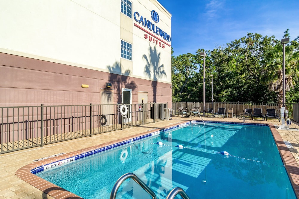 Candlewood Suites Jacksonville East Merril Road by IHG - photo 38