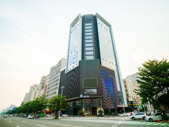 H Hotel - last minute hotel in Lianjiang