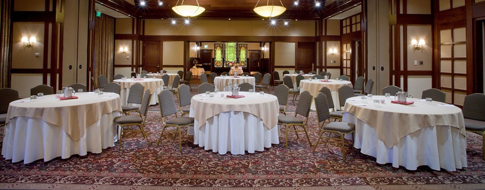 Beechwood Hotel - photo 2