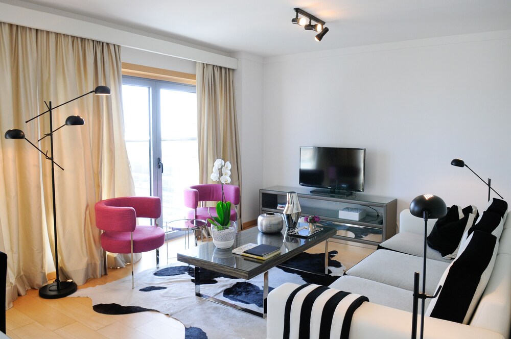 Panoramic Living — 4-Star Luxury Hotel in Lisbon, Portugal