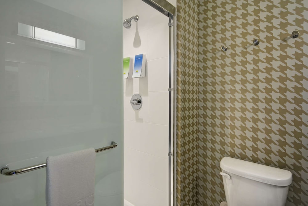 Home2 Suites by Hilton Carbondale - photo 26