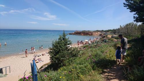 Jordi in Artemida, Greece