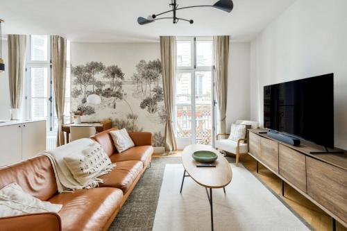 GuestReady Sunny Retreat with Tower Views in Bordeaux, France