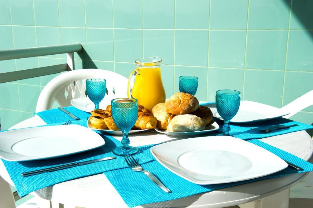 Alojamentos Campo & Mar T2 com Piscina — 4-Star Luxury Hotel in Sao Martinho Do Porto, Portugal