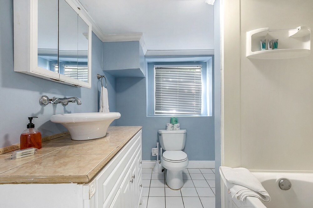Canal Express Rooms - photo 47