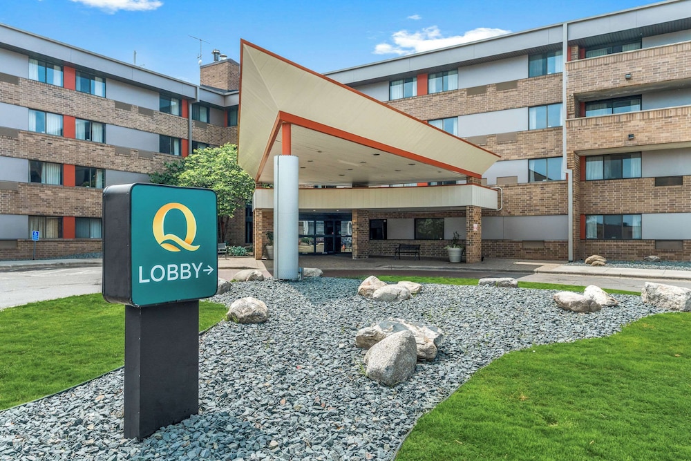 Quality Inn & Suites Mall of America MSP Airport - photo 59