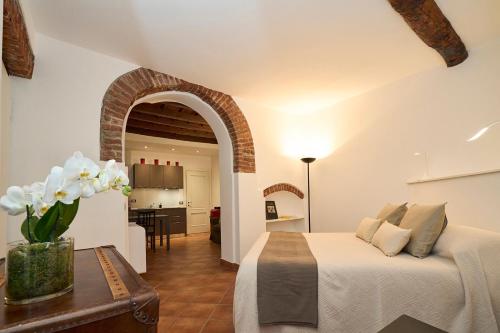 Brera Duomo Luxury Design Suite — 4-Star Luxury Hotel in Milan, Italy
