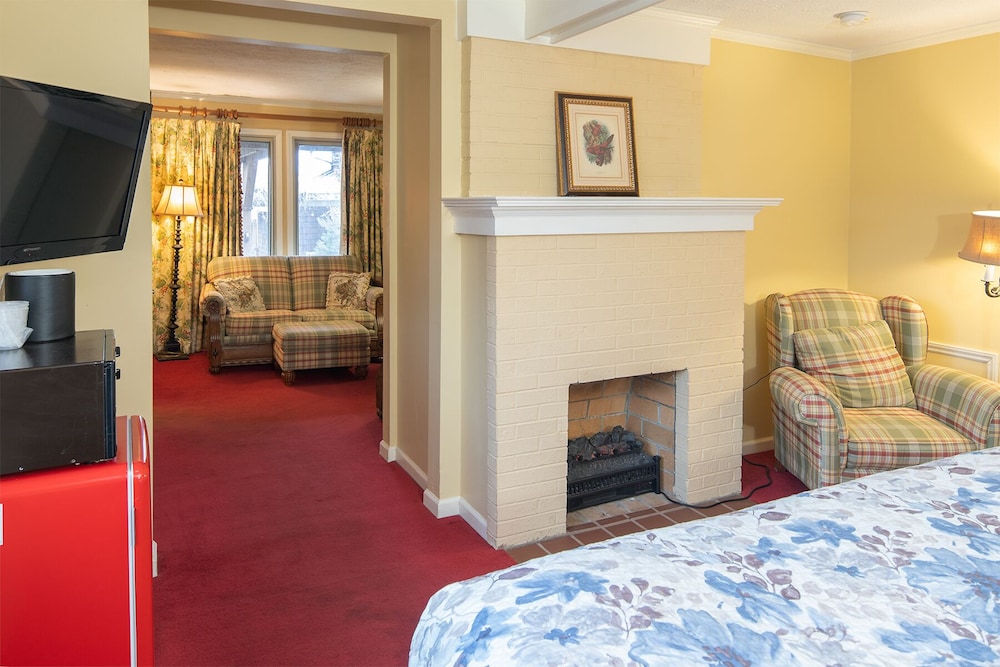 Ridgeway Inn - photo 9
