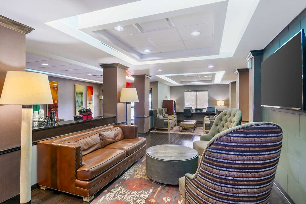 Best Western Plus Olathe Hotel - photo 2