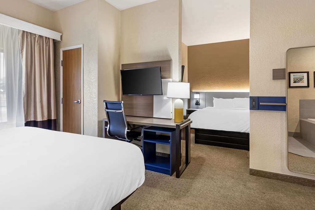 Comfort Suites Merrillville near US 30 - photo 19