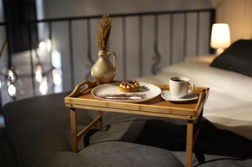 Luxury Duplex Studios City Center