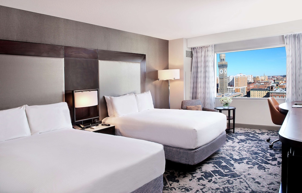 Hilton Baltimore Inner Harbor - photo 19