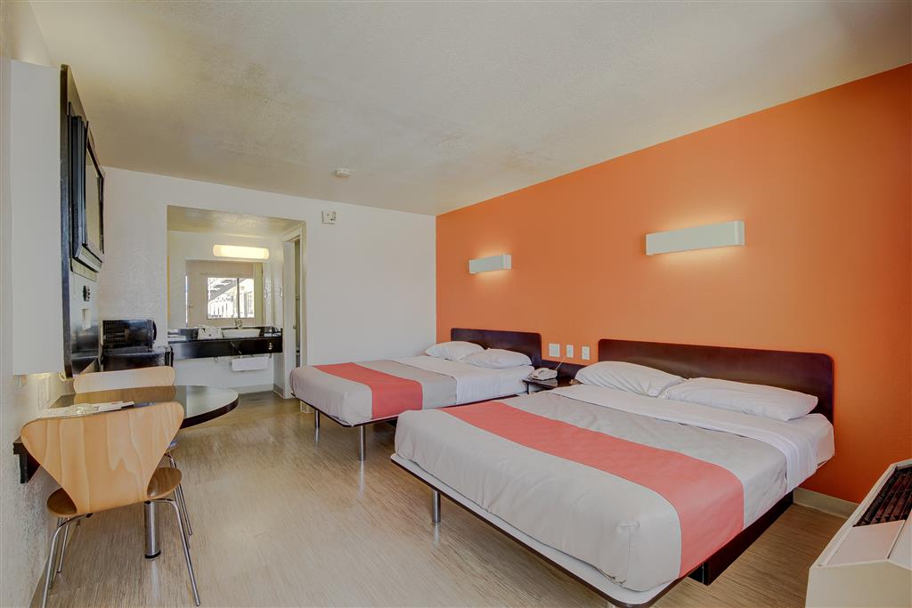 Motel 6 San Antonio TX Fort Sam Houston - photo 18