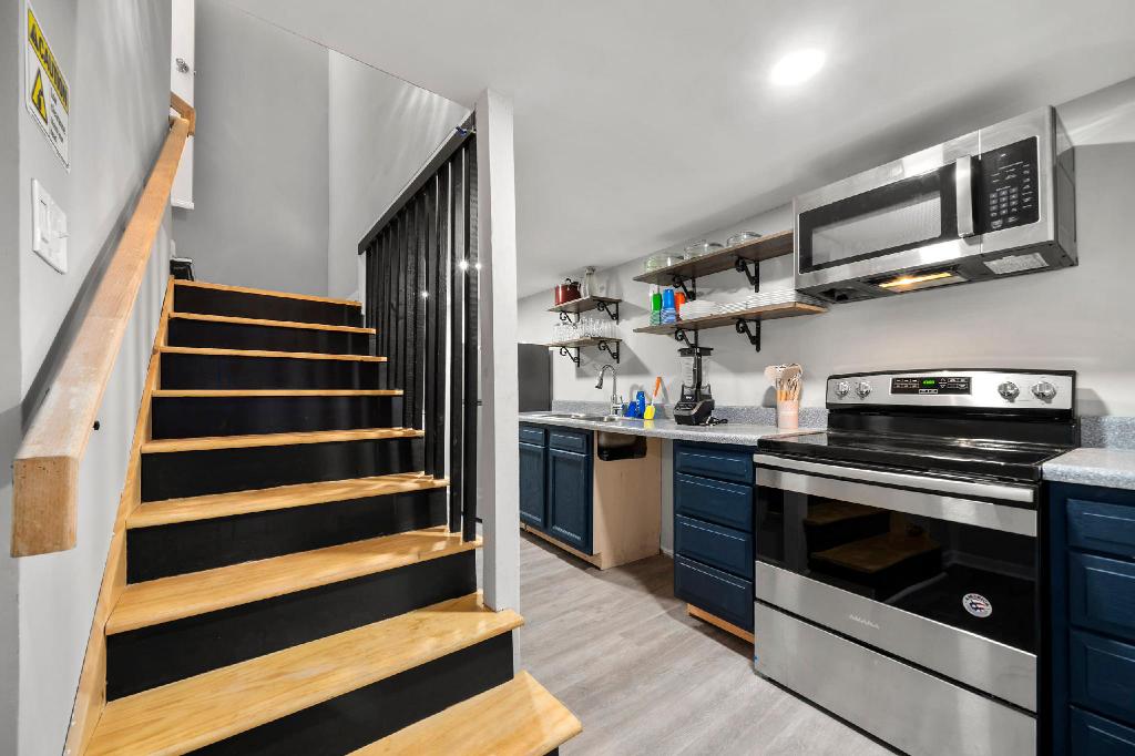 Gorgeous EST Mercedes Stdm 10 min Patio Slps 10 - photo 28