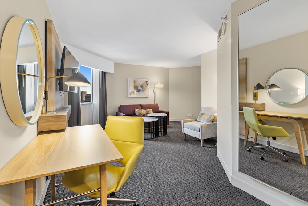 Crowne Plaza Houston Med Ctr Galleria Area by IHG - photo 28